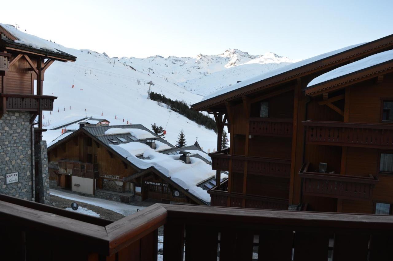 Le Chamois Des Alpages De Reberty Ski Au Pied 圣马丁德贝尔维尔 外观 照片